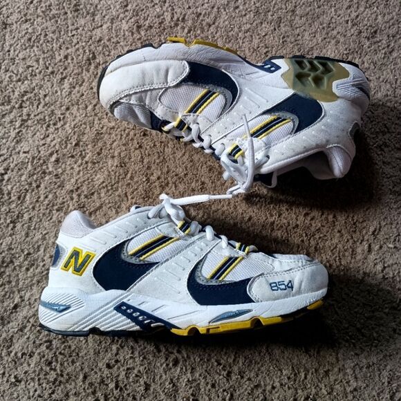VINTAGE New Balance 854 Athletic Sneakers Men's Size 6 White/Blue/Yellow PRE-OWN - Picture 1 of 8